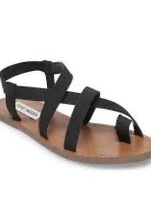 Кожаные босоножки сандалии steve madden с переплетами!!!