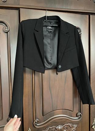 Короткий женский пиджак zara xs