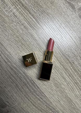 Помада tom ford 100