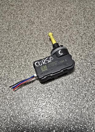 Корректор фар opel corsa c, combo (24405672)