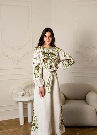 Сукня вишита лляна довга з поясом