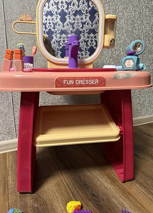 Дитячий туалетний столик, музична іграшка 2