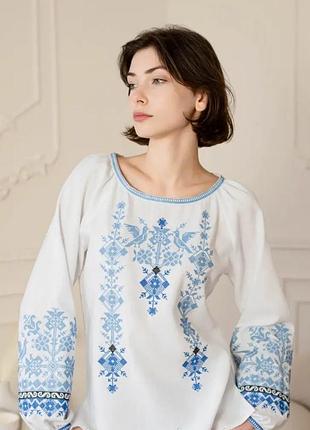 Вишиванка жіноча