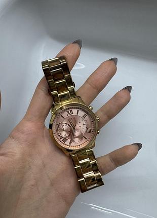Часы guess