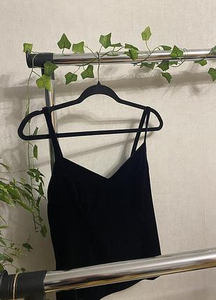 Оксамитова маєчка