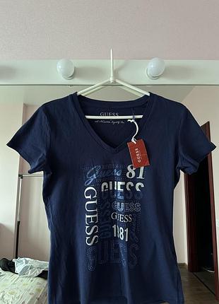 Фірмова футболка guess