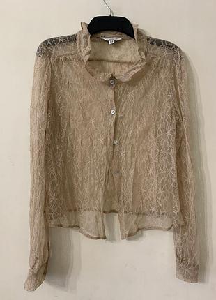 Ніжна мереживна блуза