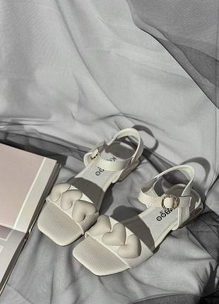 Сандалі ❣️ дитячі з сердечками  білі літо 29-34 еко шкіра