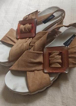Босоніжки tosca blu 39p.нат.замша