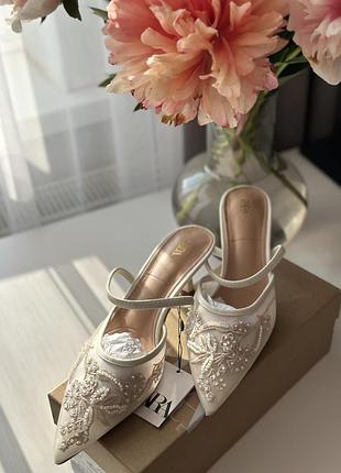 Туфлі zara