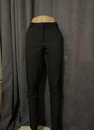 Легкі брюки