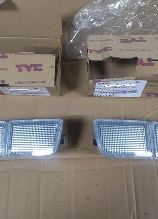 Заглушка катафот відбивач поворот бампера гольф 3 венто golf 3 vento