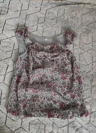 Футболка на девушку вискоза и шифон.длина 48, грудь41-45, низ 36