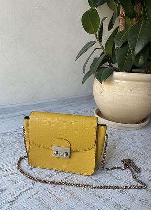 Сумка в стилі furla