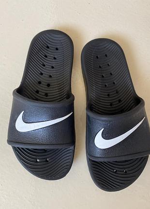 Nike капці