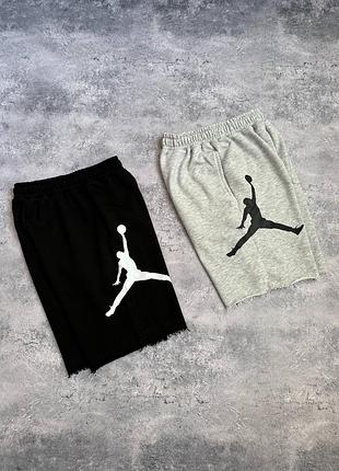 Шорты air jordan essentials в двух вариациях