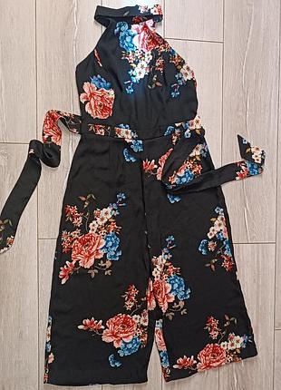 Стильный брючный комбинезон в цветочный принт бренда river island