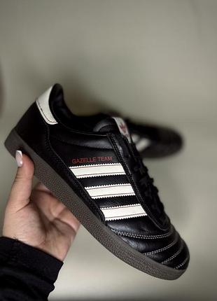 Adidas gazelle team  40
