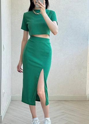 Удобный и стильный костюм топ и юбка миди с разрезом, рубчик