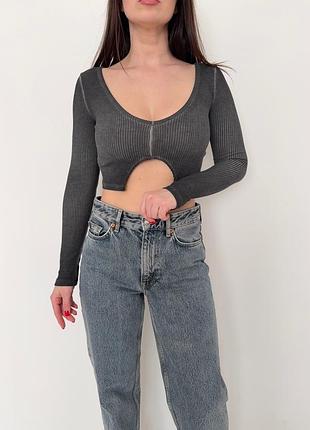 Топ с изнанкой bershka