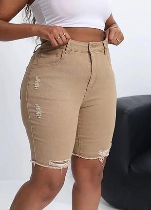 Жіночі шорти