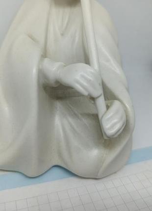 Дервіш, що грає на дудці. 8