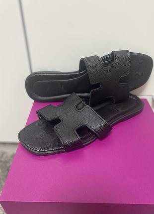 Шльопанці оригінал hermes