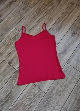 Базовая майка на бретелях червяго цвета, хлопок, состояние идеальный, тянется