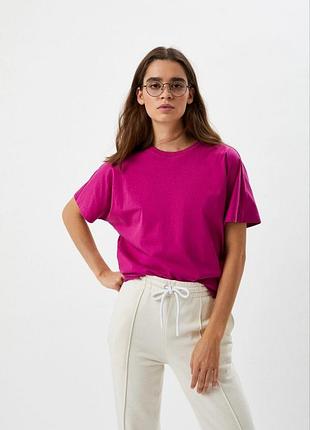 Футболка uniqlo