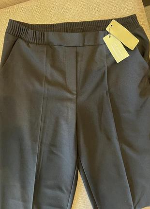 Невагомі брюки intimissimi (l)