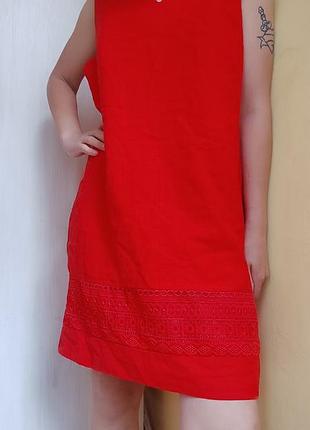 Короткое красное платье натуральное платье лён вискоза без рукавов с вышивкой кружевом на подоле