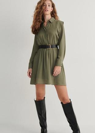Сукня кольору хакі