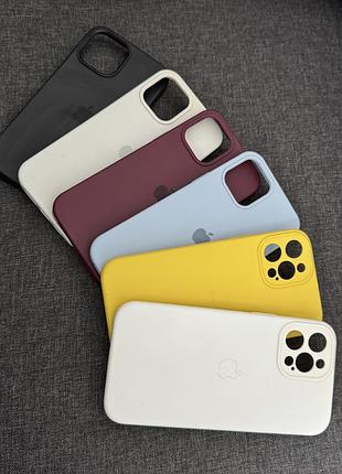 Віддам чохли на 12 pro max