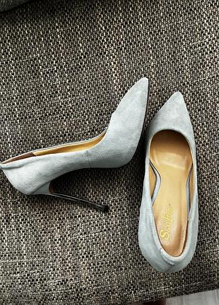 Туфлі жіночі