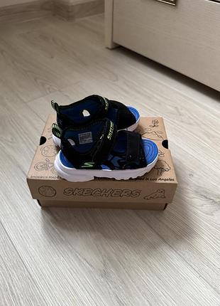 Дитячі босоніжки skechers