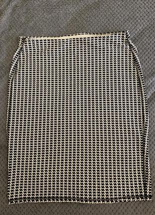 Спідниця в гусячу лапку