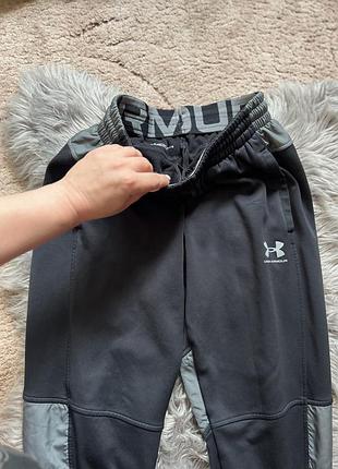 Класні штани under armour unissex оригінал2 фото
