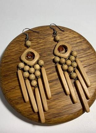 Серьги деревянные 3, серьги украшения, серьги из дерева, серьги с янтарем, серьги янтарь, янтарь