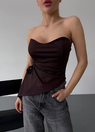 Ефектний корсетний топ