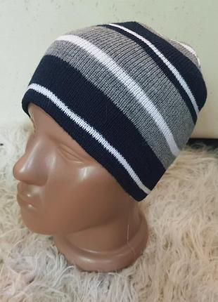Шапка демисезон в полоску