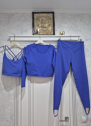Спортивный костюм костюм для спорта