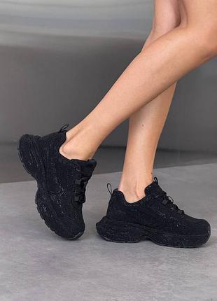 Черные женские кроссовки текстильні на весну осень