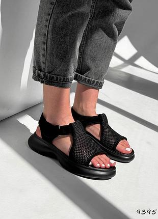 Чорні жіночі босоніжки літо