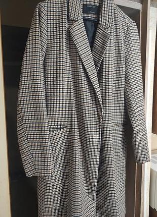 Продаю пальто  sinsay гусяча лапка