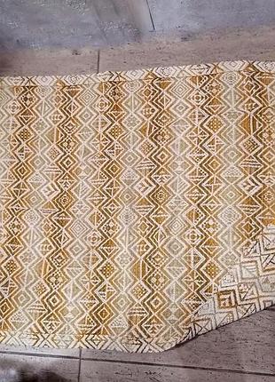 Ковер, покрывало с кисточками