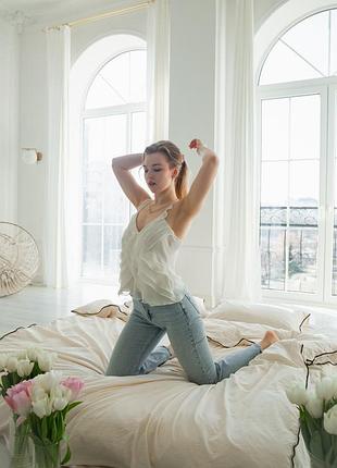 Біла шифонова майка