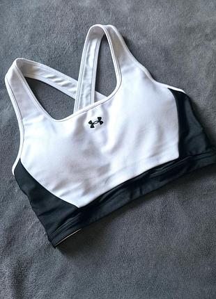Спортивный компрессионный топ для тренировок с чашками under armour оригинал м