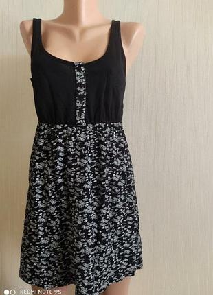 Платье