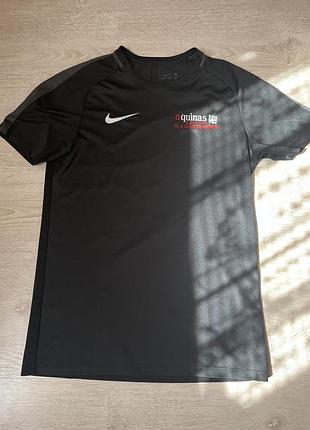 Футболка nike