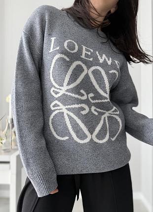 Базовий светрик від loewe